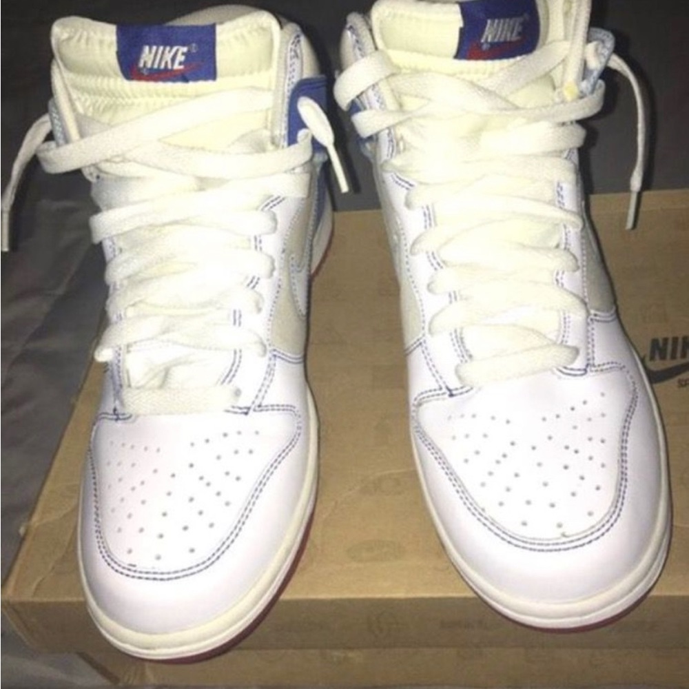 Nikes unisex